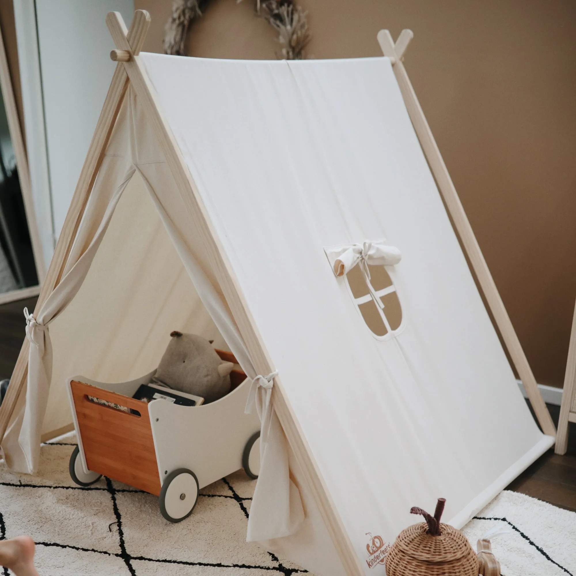 Play Tent